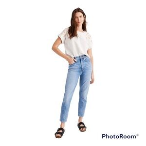 NWOT Madewell Jeans The Momjean in Melva Wash | Size 25